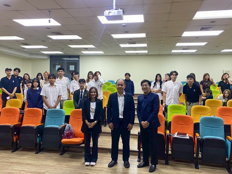 คณะบริหารธุรกิจ สาขาธุรกิจดิจิทัลและนวัตกรรม (DBI) ได้จัดการบรรยายพิเศษ ในหัวข้อ Driving Sustainable Business Growth with Innovation